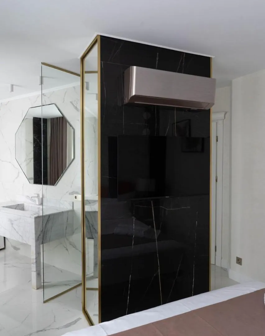 Vip Апартаменты Ко Дню Влюбленных С Джакузи Batumi Georgia